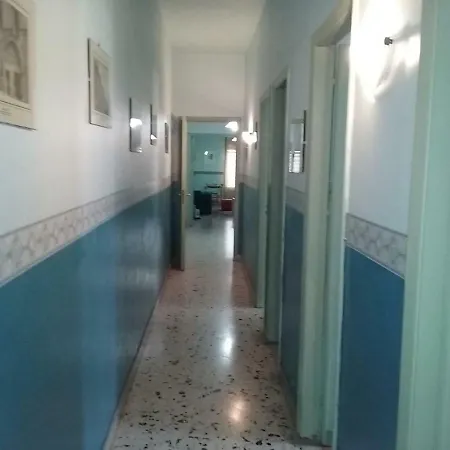 Maison d'hôtes La Finestra Sul Cortile/palermo Centro Palerme